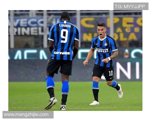 战术革新！新教练如何激活足球转会？